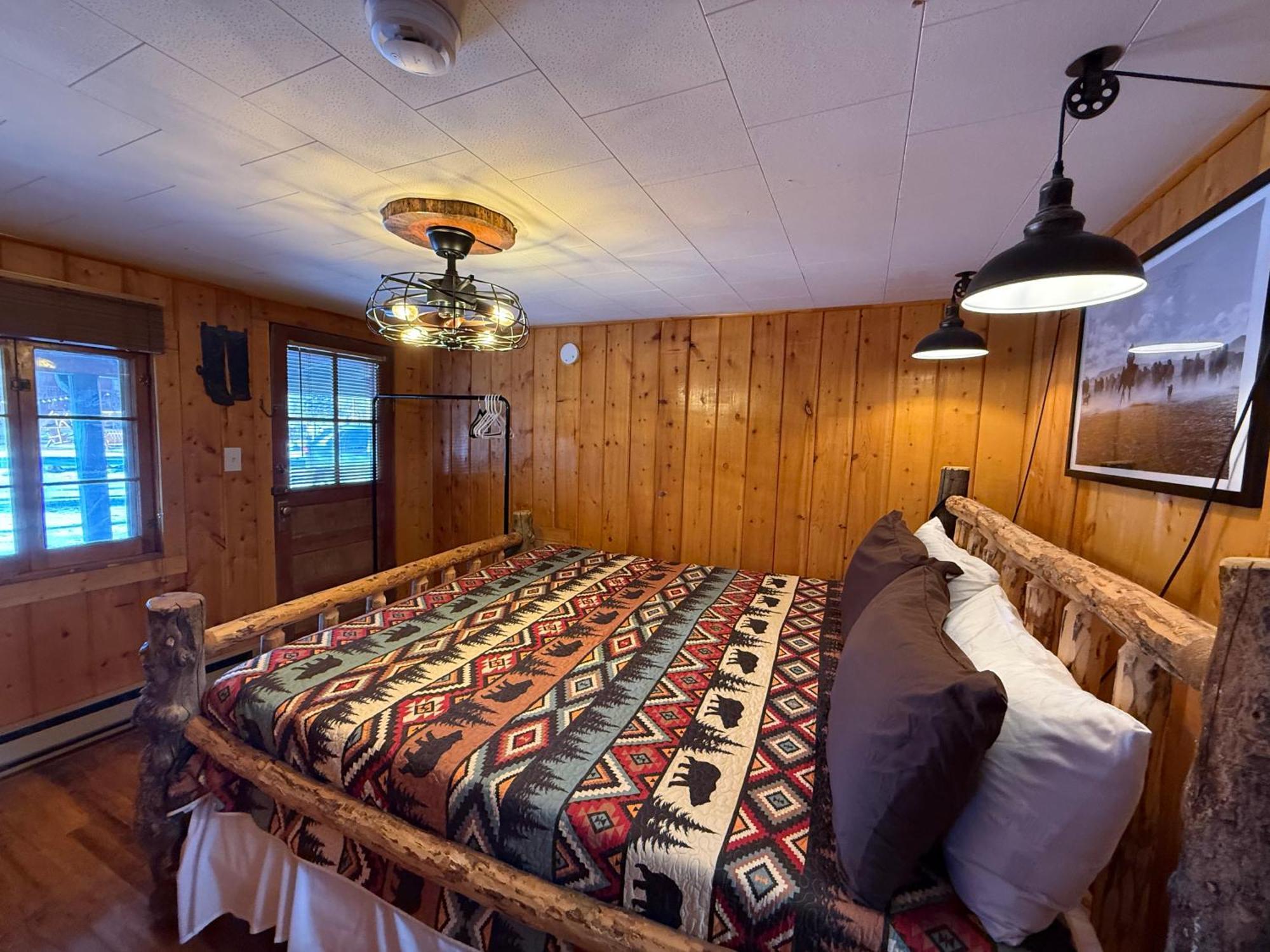Chinook Winds Lodge Dubois Ngoại thất bức ảnh