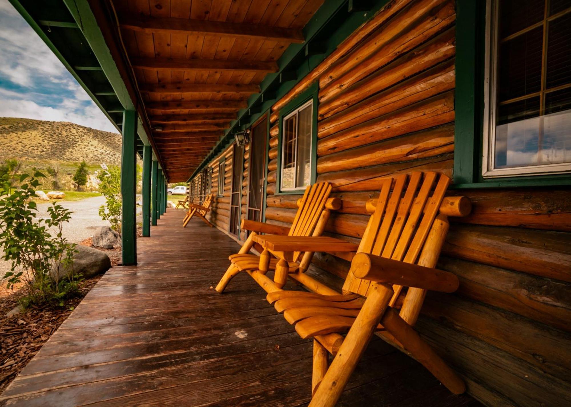 Chinook Winds Lodge Dubois Ngoại thất bức ảnh