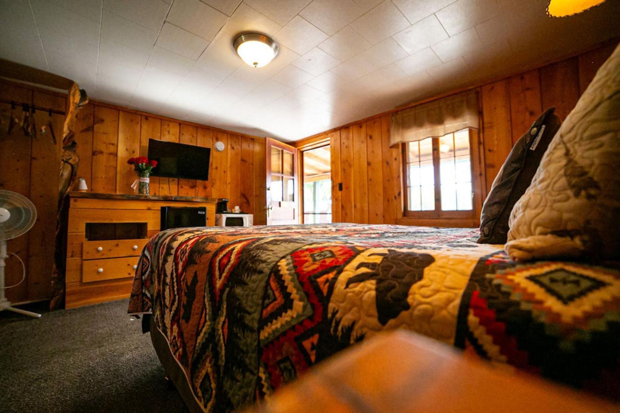 Chinook Winds Lodge Dubois Ngoại thất bức ảnh